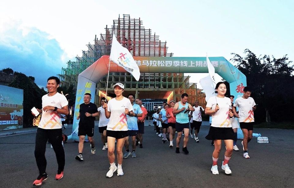 其不可替代, 赛道上 其不可替代, 赛道上