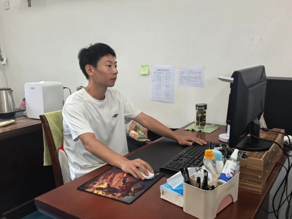 我太为他自 我太为他自